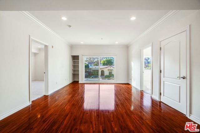 3328 Oakhurst Avenue 110, Los Angeles, CA 90034