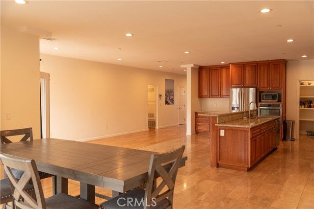 1137 N Banning Boulevard, Wilmington (los Angeles), CA 90744