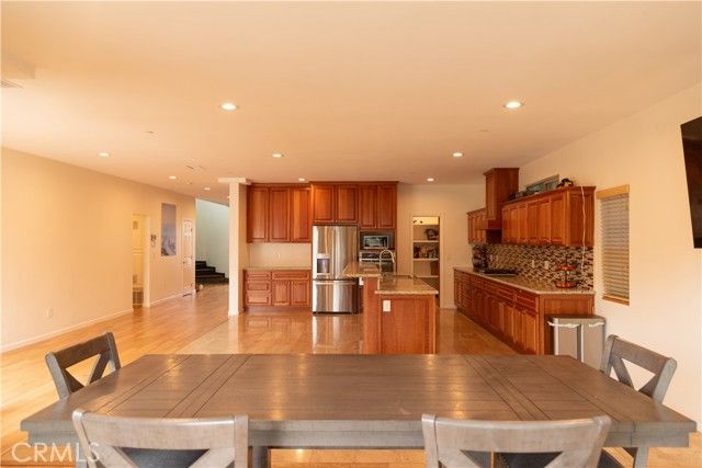 1137 N Banning Boulevard, Wilmington (los Angeles), CA 90744