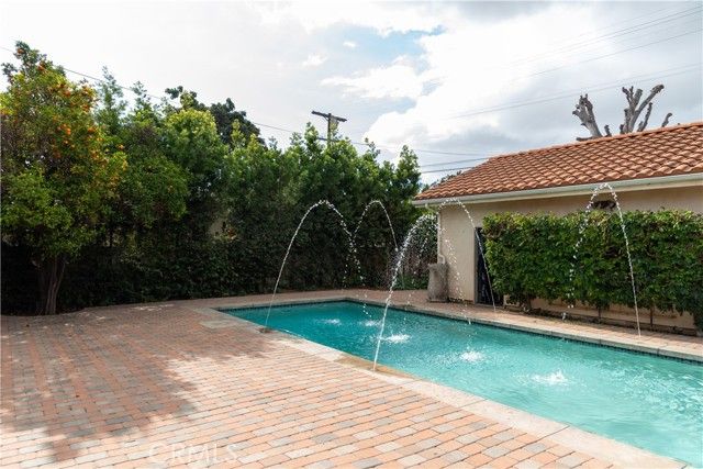 1137 N Banning Boulevard, Wilmington (los Angeles), CA 90744