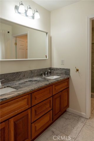 1137 N Banning Boulevard, Wilmington (los Angeles), CA 90744