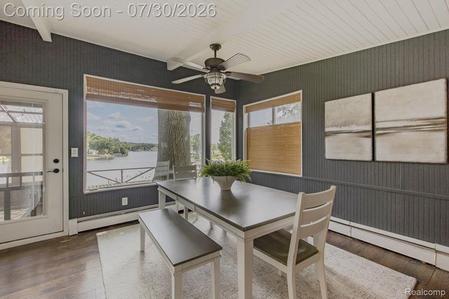 10470 King Road, Springfield Charter Township, MI 48350