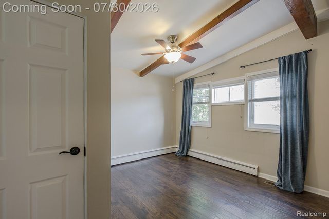 10470 King Road, Springfield Charter Township, MI 48350