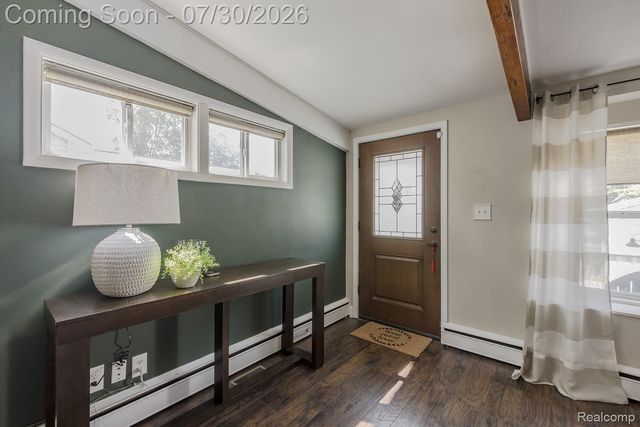 10470 King Road, Springfield Charter Township, MI 48350
