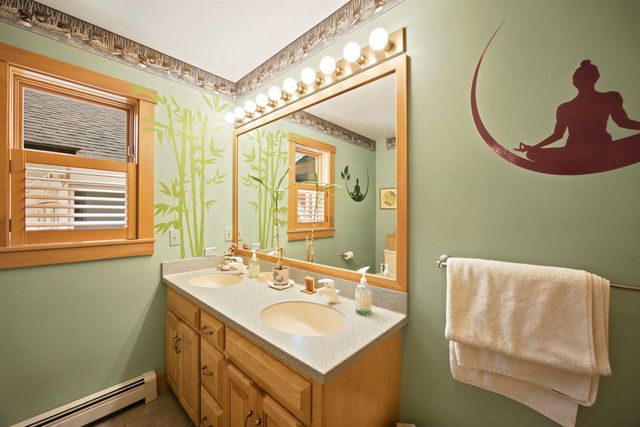 55 County Road, Hartland, VT 05089