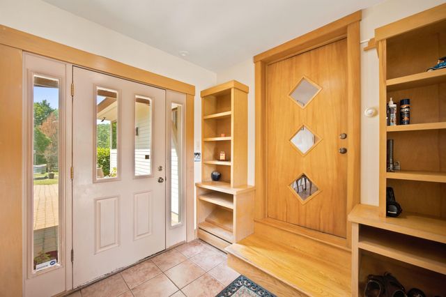 55 County Road, Hartland, VT 05089