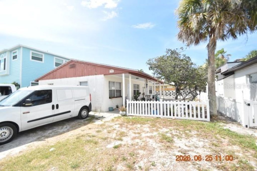 146 CORAL AVENUE C, St Petersburg, FL 33708