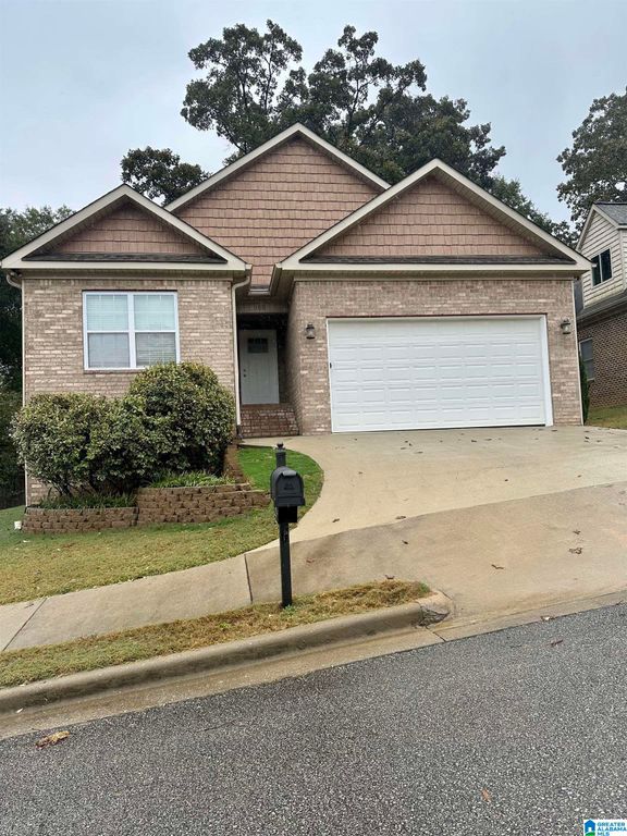 105 WILLOWOOD DRIVE, Oxford, AL 36203