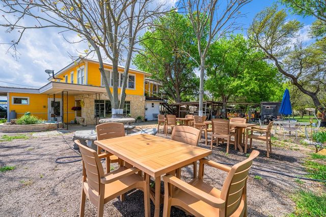 4455-A Hwy 27, Kerrville, TX 78028