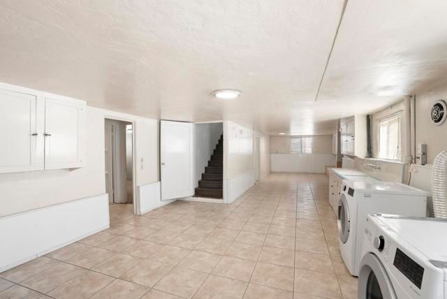 3040 Byron Street, San Diego, CA 92106