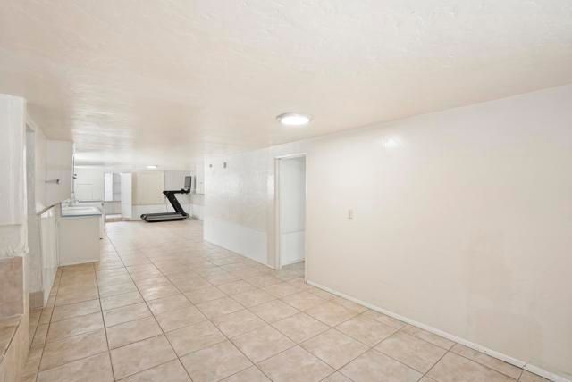 3040 Byron Street, San Diego, CA 92106