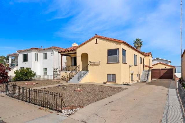 3040 Byron Street, San Diego, CA 92106