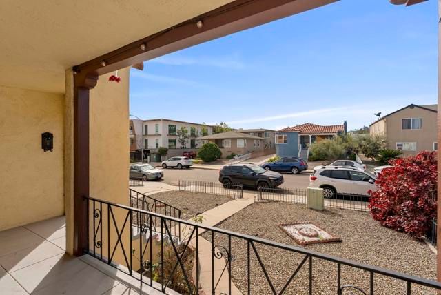 3040 Byron Street, San Diego, CA 92106