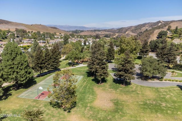 185 Laurel Wood Court, Simi Valley, CA 93065