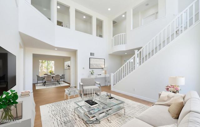 185 Laurel Wood Court, Simi Valley, CA 93065