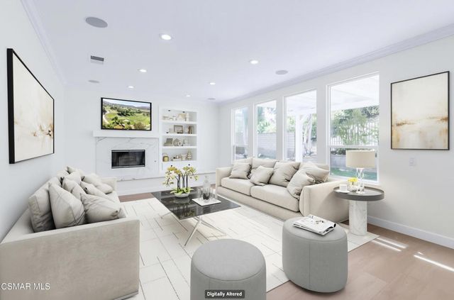 185 Laurel Wood Court, Simi Valley, CA 93065