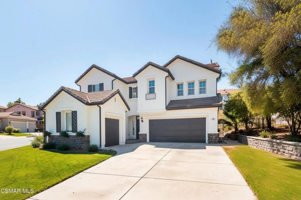 185 Laurel Wood Court, Simi Valley, CA 93065