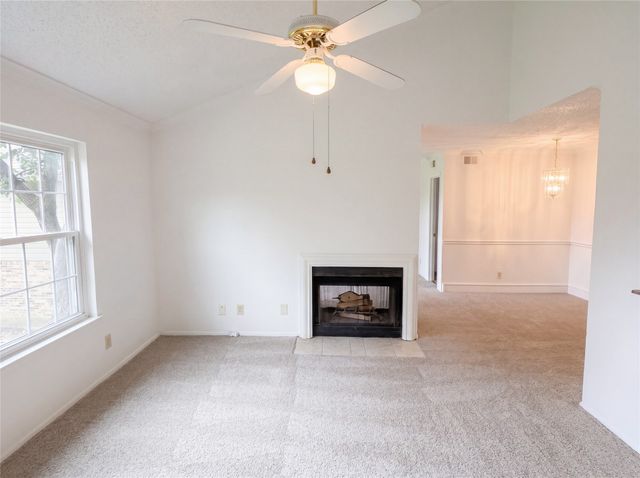 5300 Keller Springs Road 2075, Dallas, TX 75248