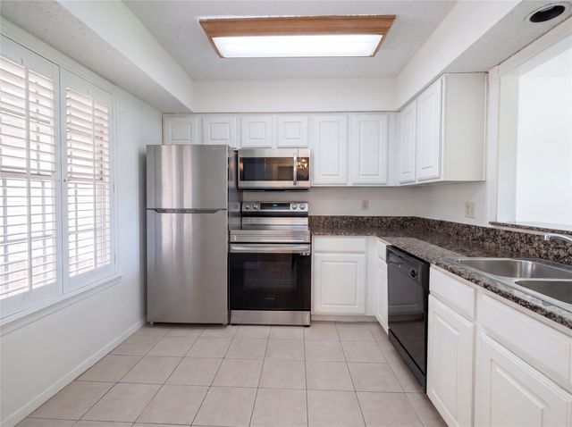 5300 Keller Springs Road 2075, Dallas, TX 75248