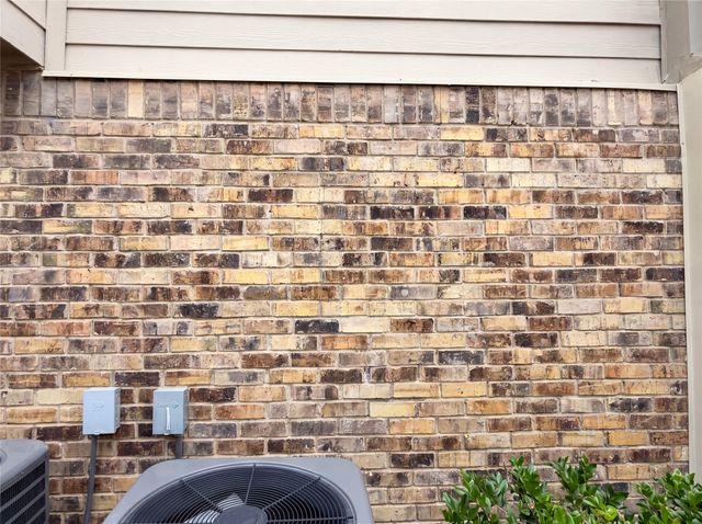 5300 Keller Springs Road 2075, Dallas, TX 75248