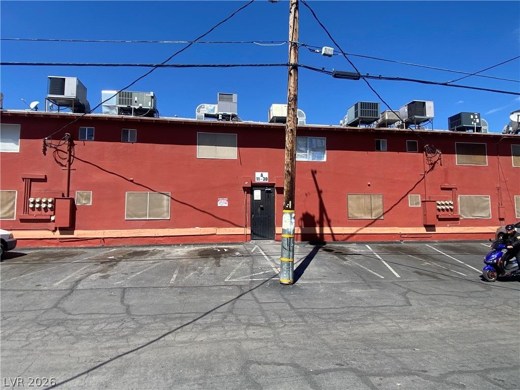 Image 2 of property listing at 521 South Maryland Parkway A25, Las Vegas, NV 89101