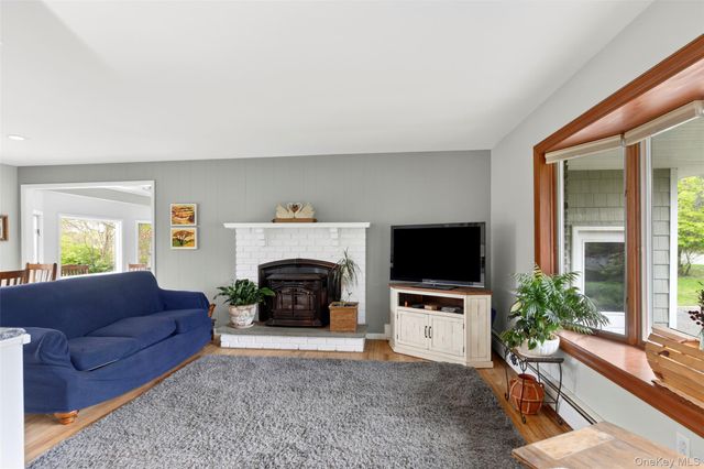 77 Evergreen Avenue, East Moriches, NY 11940