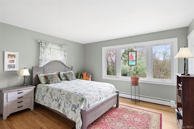 77 Evergreen Avenue, East Moriches, NY 11940