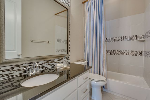 528 Sandy Lane, Flower Mound, TX 75022