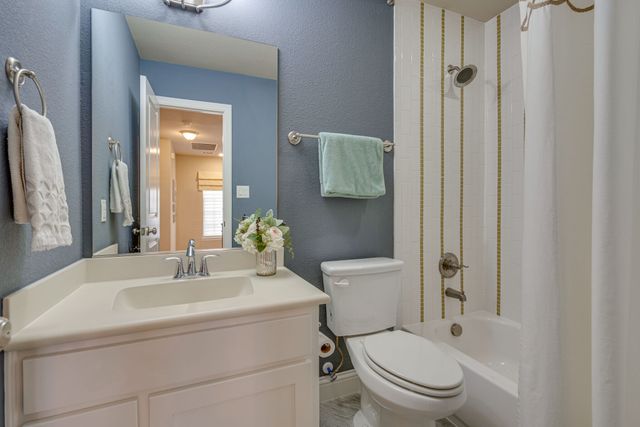 528 Sandy Lane, Flower Mound, TX 75022