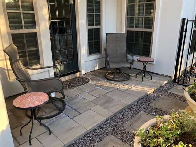 528 Sandy Lane, Flower Mound, TX 75022