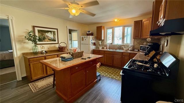 507 North Center Street, Dewitt, NY 13057