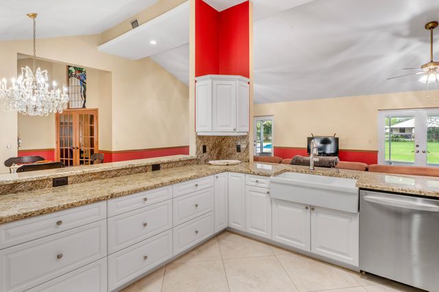 14035 SW 20th Street, Davie, FL 33325