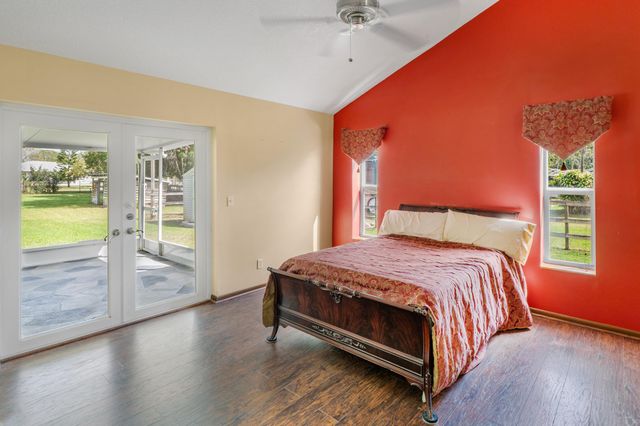 14035 SW 20th Street, Davie, FL 33325