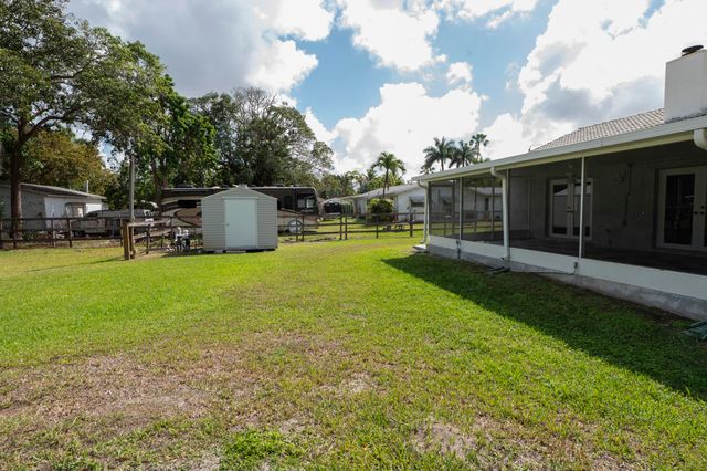 14035 SW 20th Street, Davie, FL 33325