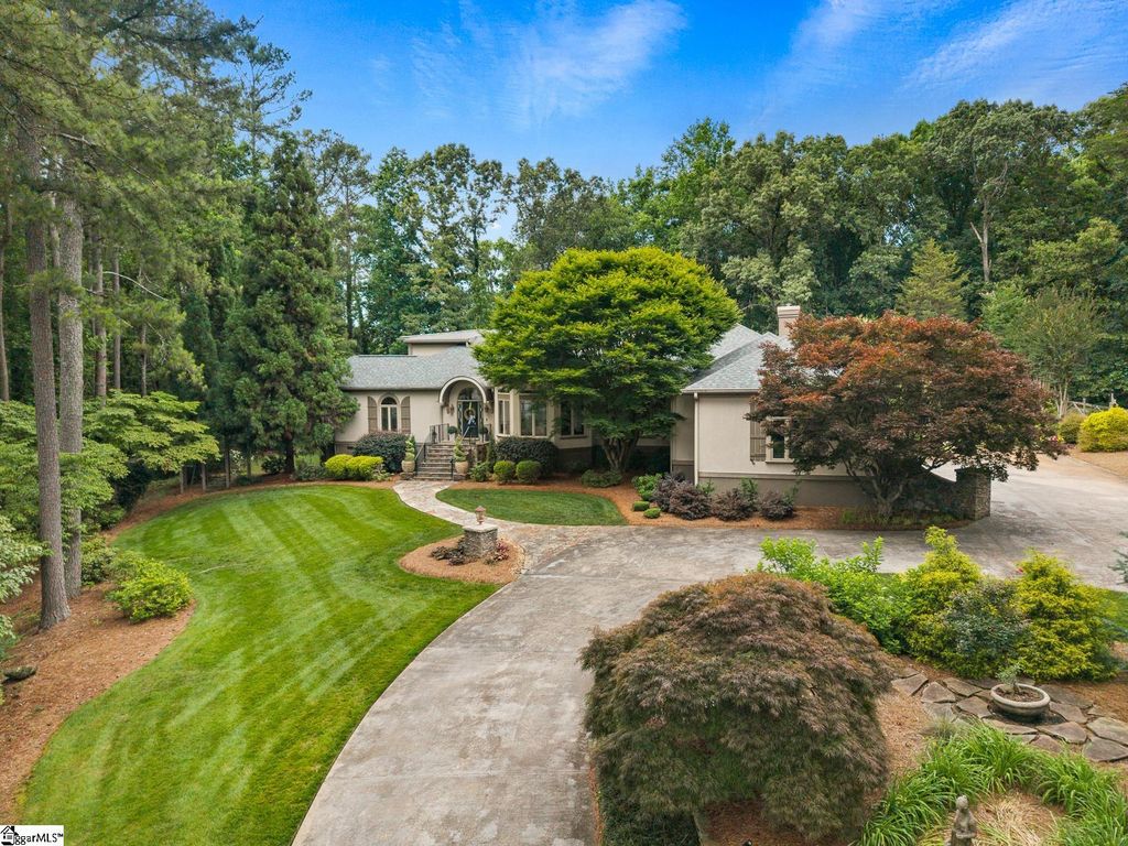 204 Mcalister Lake Drive, Easley, SC 29642