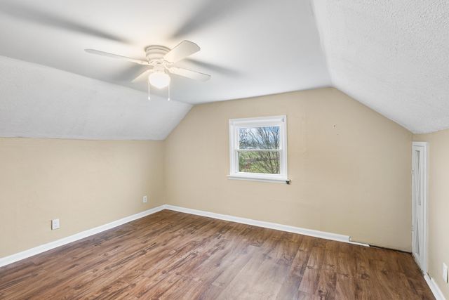 9031 Persimmon Grove Pike, Alexandria, KY 41001