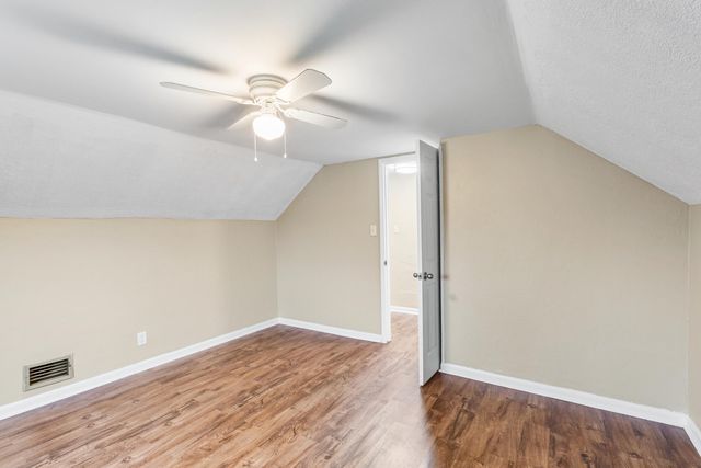 9031 Persimmon Grove Pike, Alexandria, KY 41001