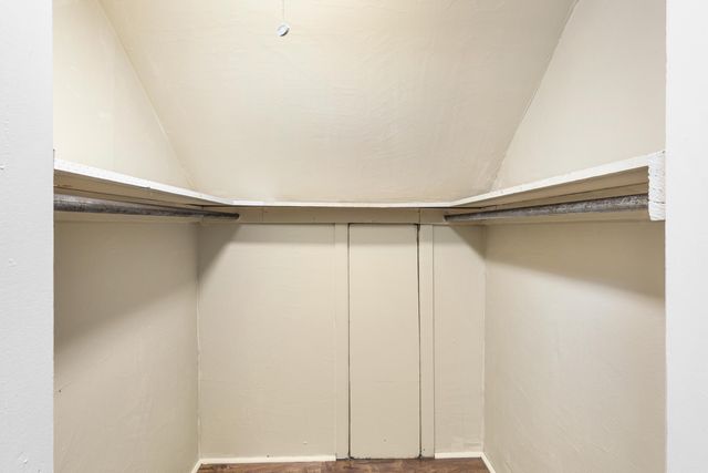 9031 Persimmon Grove Pike, Alexandria, KY 41001