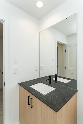 1109 Century Village Lane NE, Rochester, MN 55906