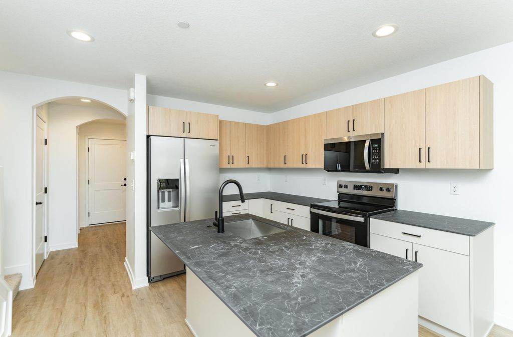 1109 Century Village Lane NE, Rochester, MN 55906