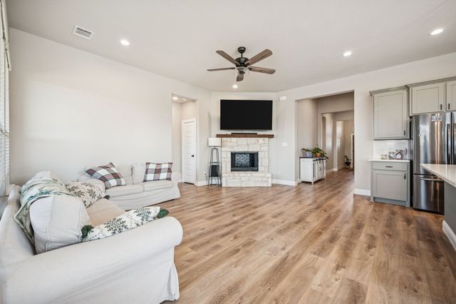 4200 Kristoff Lane, Sanger, TX 76266