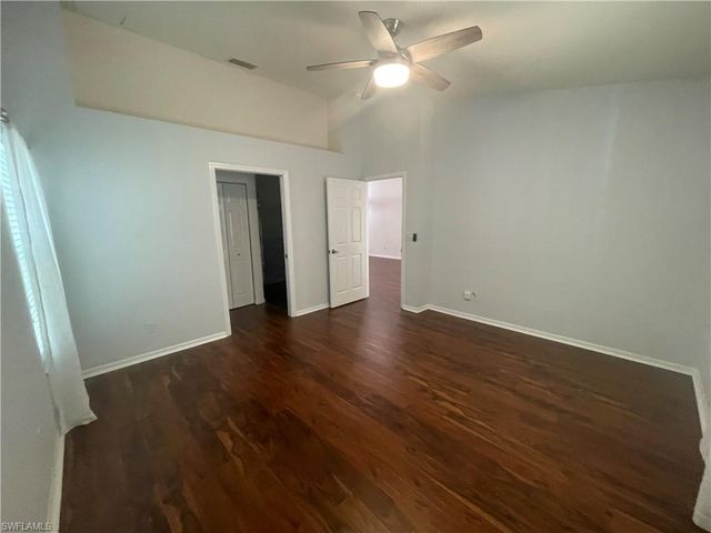5708 Greenwood CIR 48, Naples, FL 34112