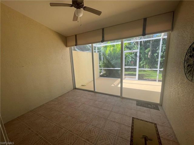 5708 Greenwood CIR 48, Naples, FL 34112