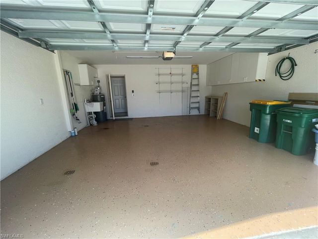 5708 Greenwood CIR 48, Naples, FL 34112