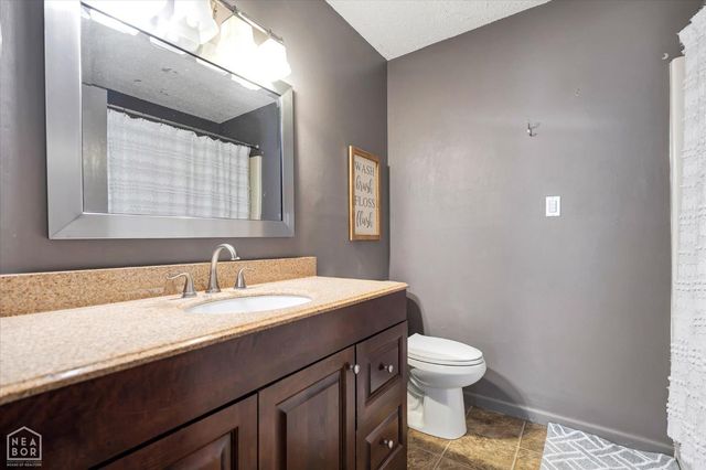 123 E Gum Street, Walnut Ridge, AR 72476