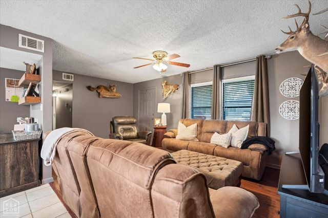 123 E Gum Street, Walnut Ridge, AR 72476