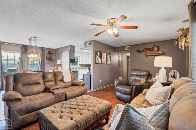 123 E Gum Street, Walnut Ridge, AR 72476