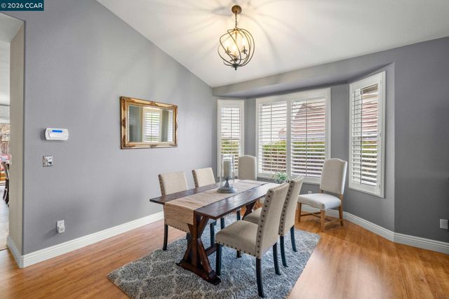 3056 Windmill Canyon Dr, Clayton, CA 94517