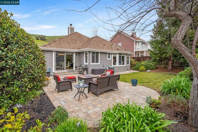 3056 Windmill Canyon Dr, Clayton, CA 94517