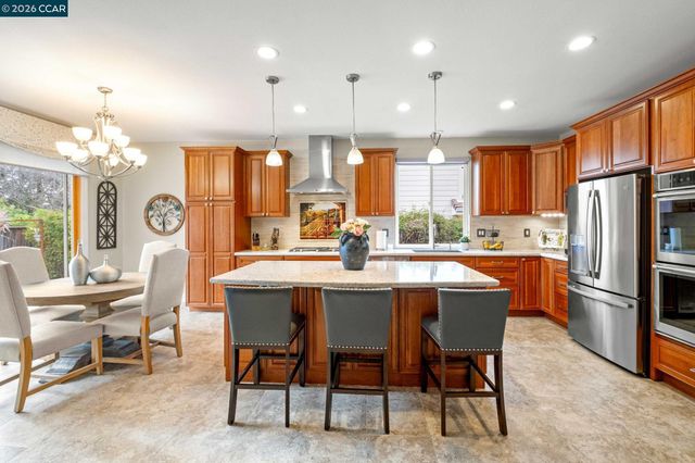 3056 Windmill Canyon Dr, Clayton, CA 94517